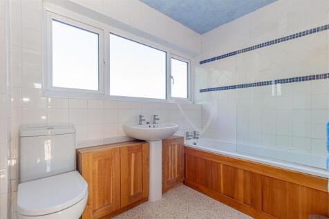 Bathroom-1.jpg