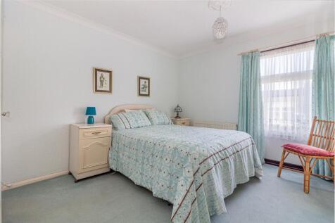 Bedroom-1-1.jpg