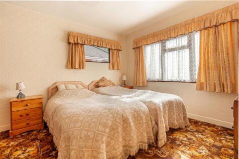 Bedroom-1-1.jpg
