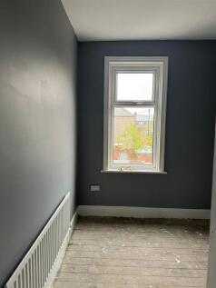 Photo 2.JPG