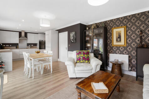 Kitchen / Family Room