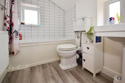 alma bathroom 
