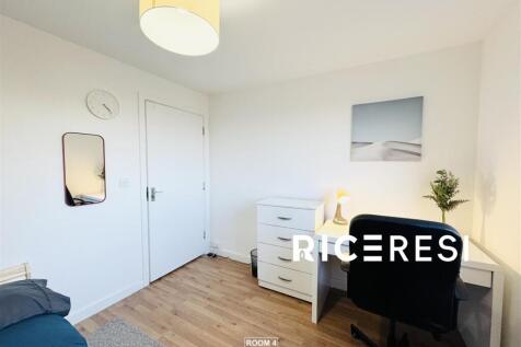 Room 4