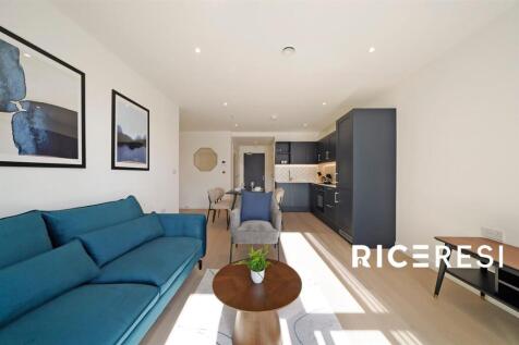 Reception Room/Kitchen