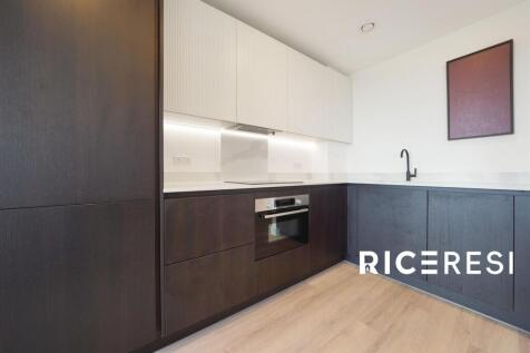 Kitchen/Reception
