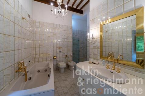 Property Image 82