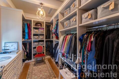 Property Image 100