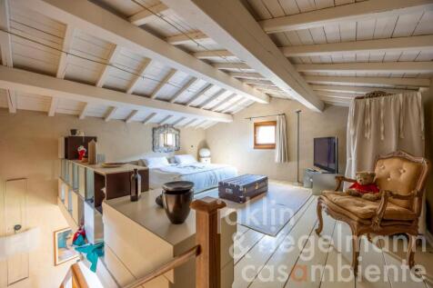 Property Image 100