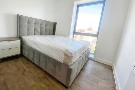 3279fc50-WhatsApp 20