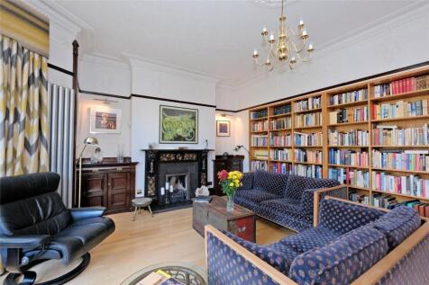 51 Albury Rd