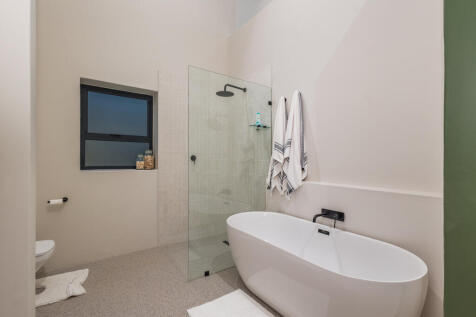 Property Image 80