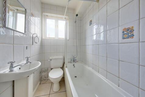 bathroom (4).jpg