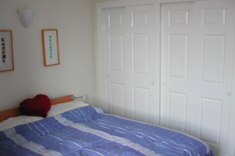 CN311bed1.jpg