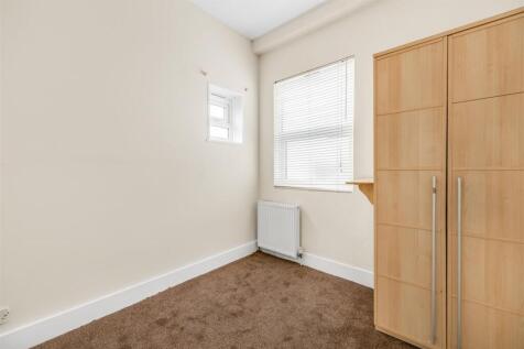 460c__Kingston_Road-7.jpg