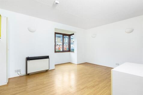 Andrew Purnell-Flat 1, 64 Palmerston Road-5.jpg