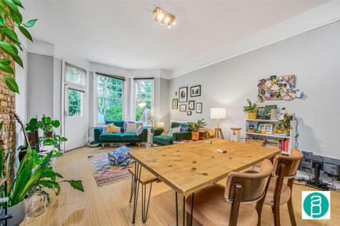 Andrew_Purnell_-_Aydarth_Court__Oakhill_Road_SW15_