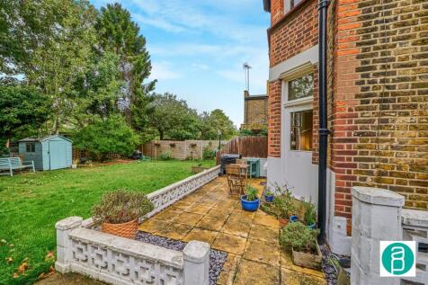 Andrew_Purnell_-_Aydarth_Court__Oakhill_Road_SW15_