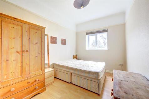 Bedroom.jpg