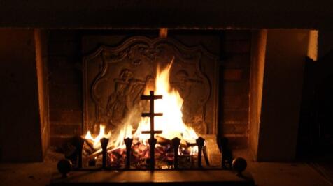 Fire wiith BBQ suppt
