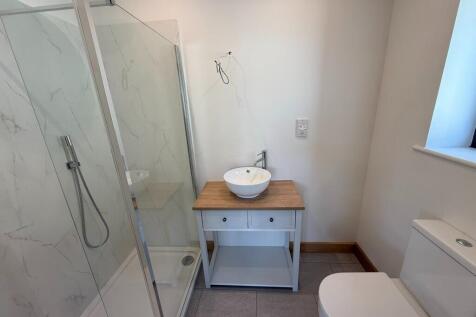 Bedroom 2 - En-Suite