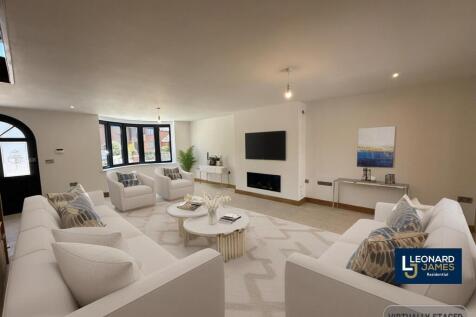 Lounge - Staged
