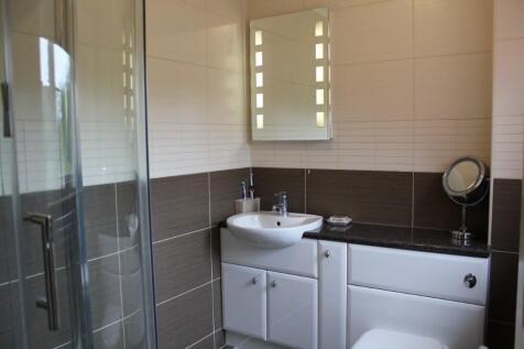 En-Suite Shower