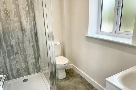Master Bedroom En-Suite