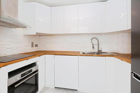 Everthorpe Road, SE15