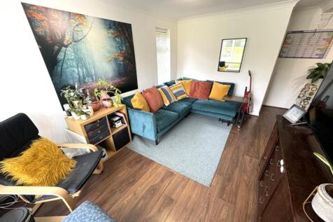 Bramcote Grove