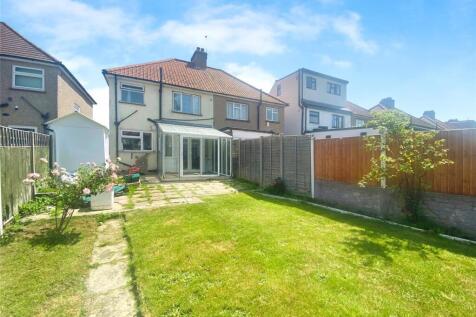 3 Bedroom Semi- detached house