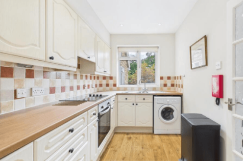 2 Bed Flat