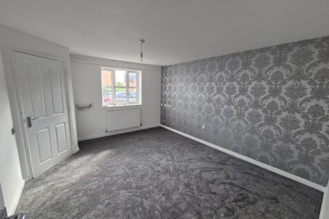3 Bedroom Bungalow on Lincoln Rd DA8