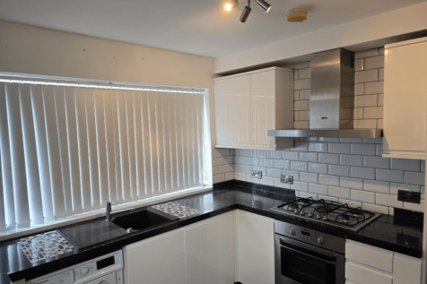 Howbury Ln, Erith DA8, UK