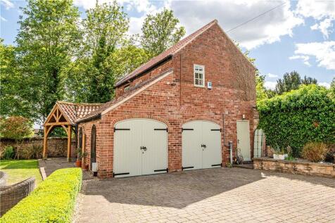 Garage Block