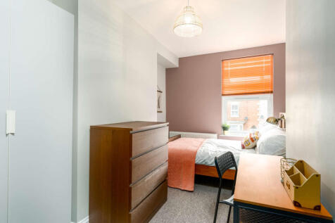 ROOM 5.jpg