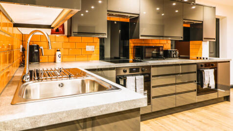 25 Glebe Road Kitchen 5.jpg