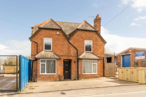 upload_wideangles_co_uk_9k5a6929_642bd1429b423.jpg