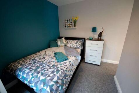 Copy of MED-WarwickRoad-Room5Wall-CLM-2022.jpg