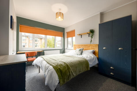 Room 9.jpg