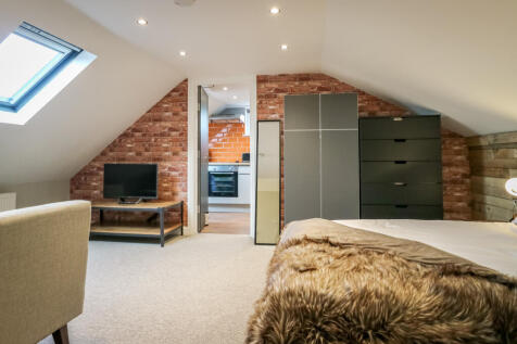 oxl_120_warwick_banbury_5781_MR.jpg