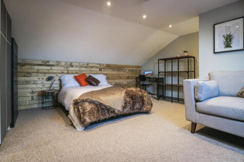 oxl_120_warwick_banbury_5743_MR.jpg
