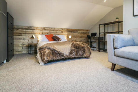 oxl_120_warwick_banbury_5778_MR.jpg
