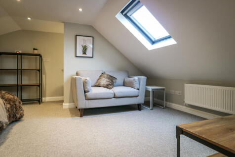 oxl_120_warwick_banbury_5780_MR.jpg