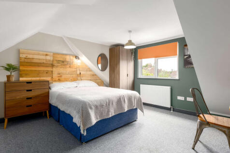 Room 6.jpg