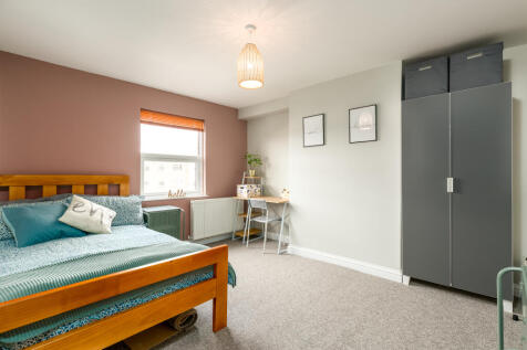 ROOM 6.jpg