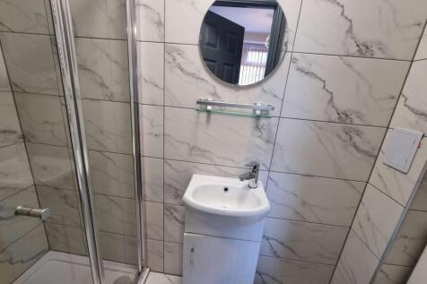 WhatsApp Image 2025-10-08 at 11.29.44_c664fb39.jpg