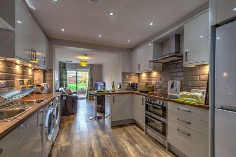 Copy of MED-WarwickRoad-Kitchen-CLM-2022.jpg