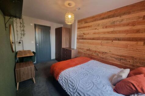 WhatsApp Image 2025-11-19 at 16.46.25_591083e7.jpg