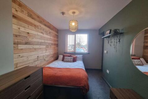 WhatsApp Image 2025-11-19 at 16.46.25_c3a748b0.jpg