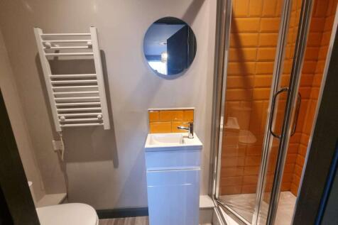 WhatsApp Image 2025-11-19 at 16.46.26_dac4a725.jpg